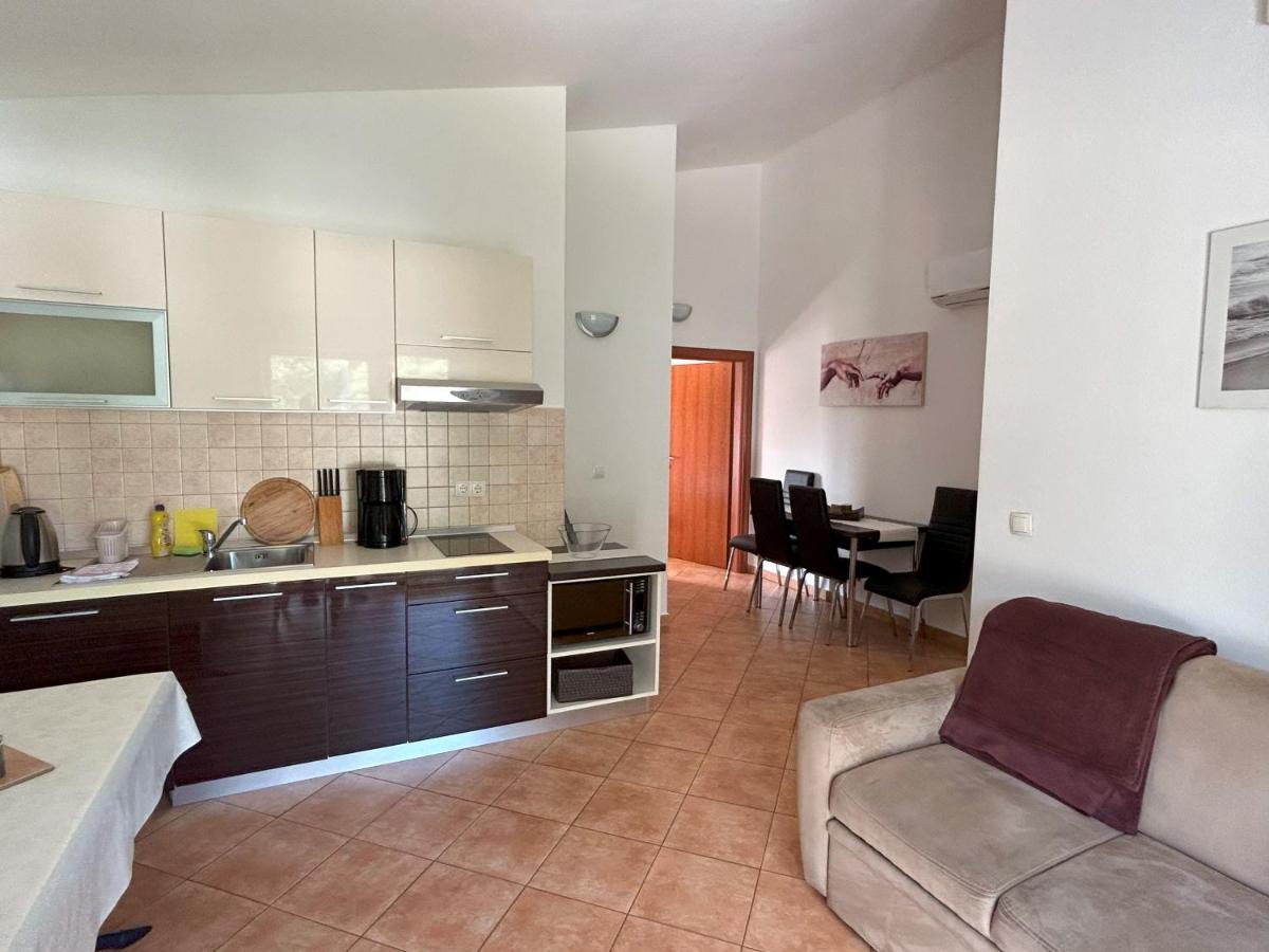 Apartments Antonella トロギール エクステリア 写真