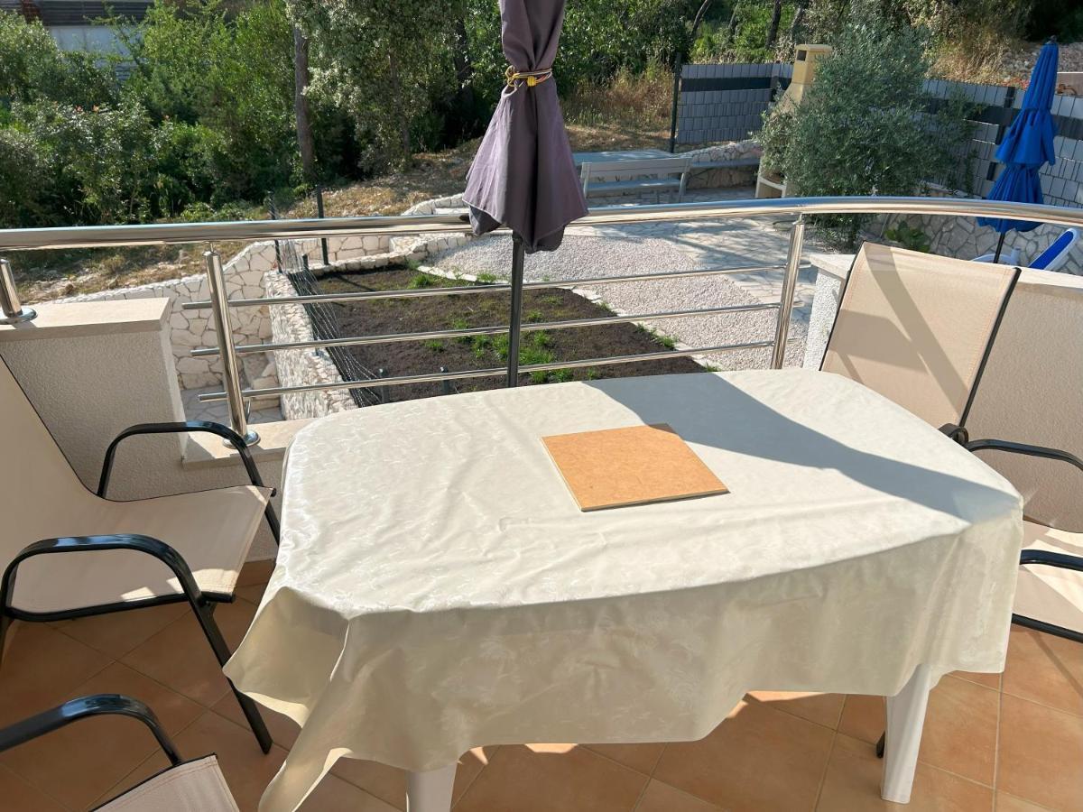 Apartments Antonella トロギール エクステリア 写真